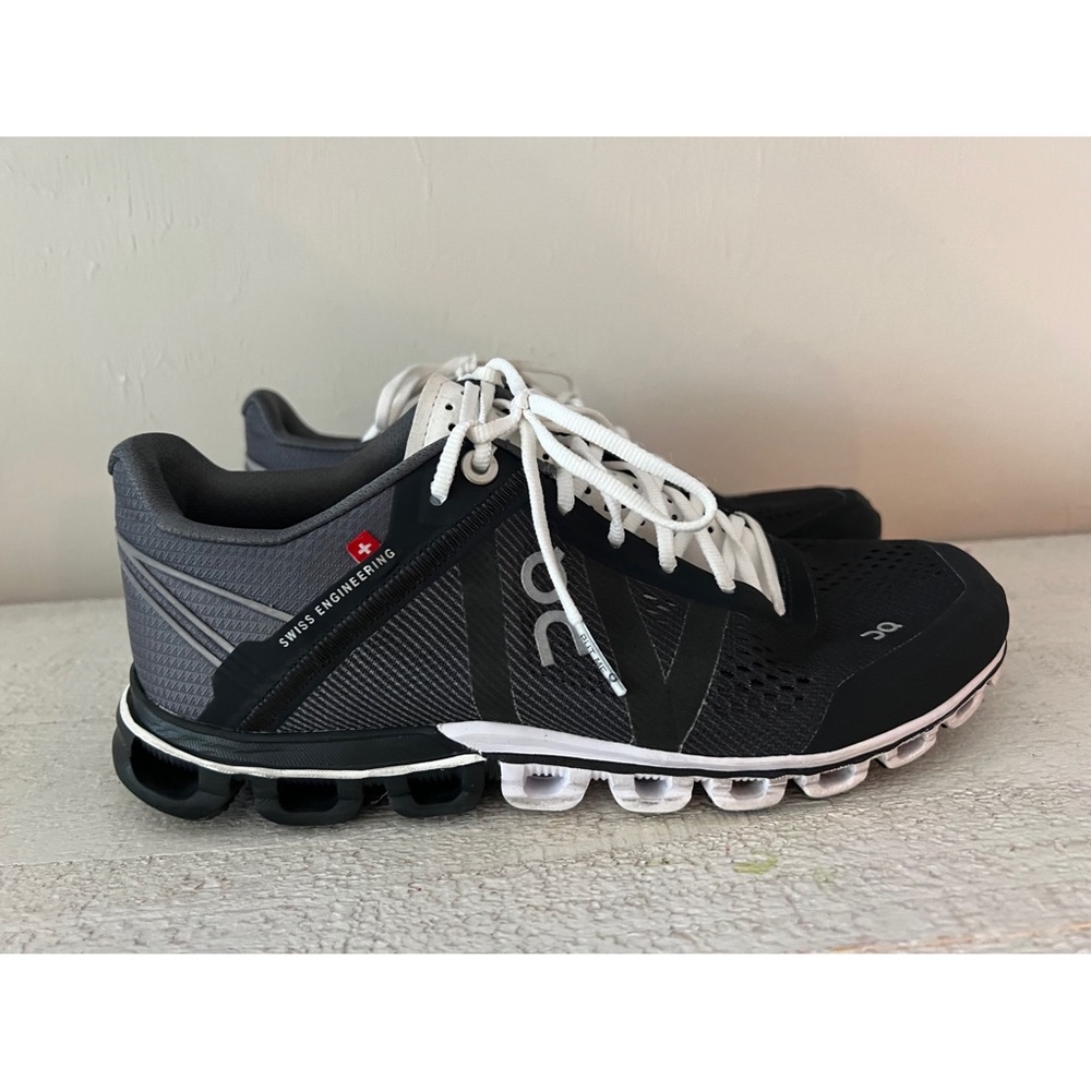 OnCloud Cloudflow Running Sneakers - Women’s